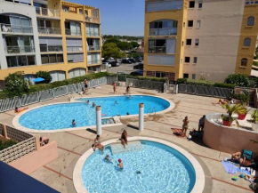Appartement T2 moderne avec piscines, garage et proche plage - Gruissan - FR-1-796-43